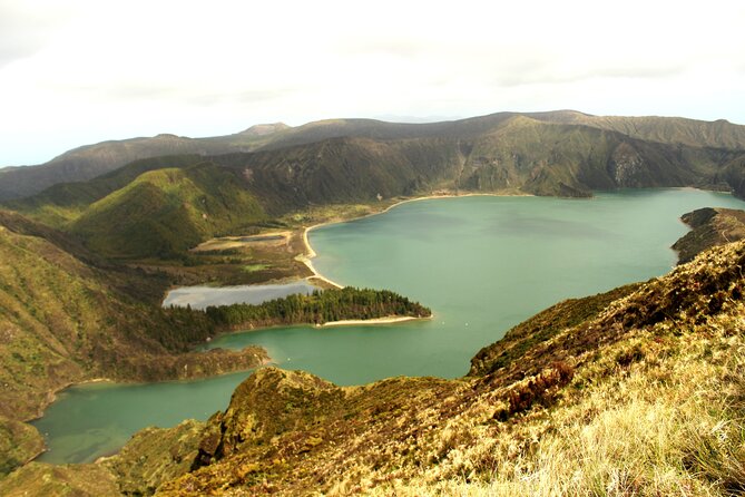 Private Half-Day 4x4 Tour to Lagoa Fogo - Price and Value for a Group Up to 6