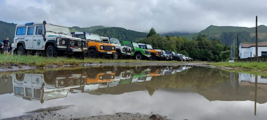 Private Half Day 4X4 tour to Sete Cidades 1-4 people - Why this Sete Cidades 4x4 format feels different