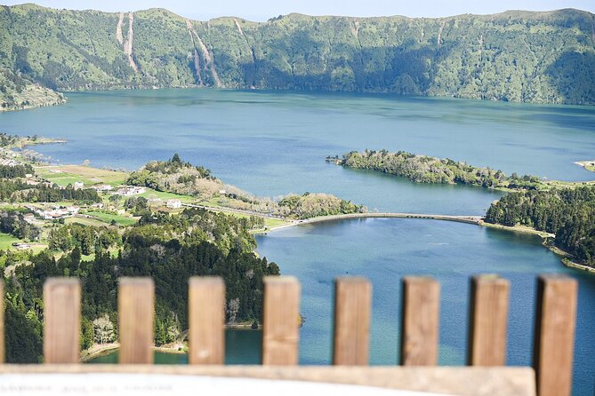 Private Half-Day Tour to Sete Cidades São Miguel Island - Pickup in Ponta Delgada, and the Comfort Details That Matter