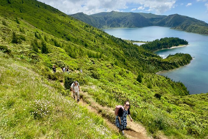 Private Hike - Discover São Miguel’s Craters, Lakes & Waterfalls - A private day for Sete Cidades, Lagoa do Fogo, and Nordeste craters