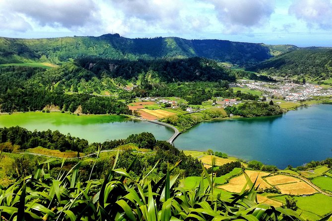 Private Mini Van Sete Cidades and Lagoa do Fogo (1-6 people) - How the Private Mini Van Tour Works (and Why It Matters)