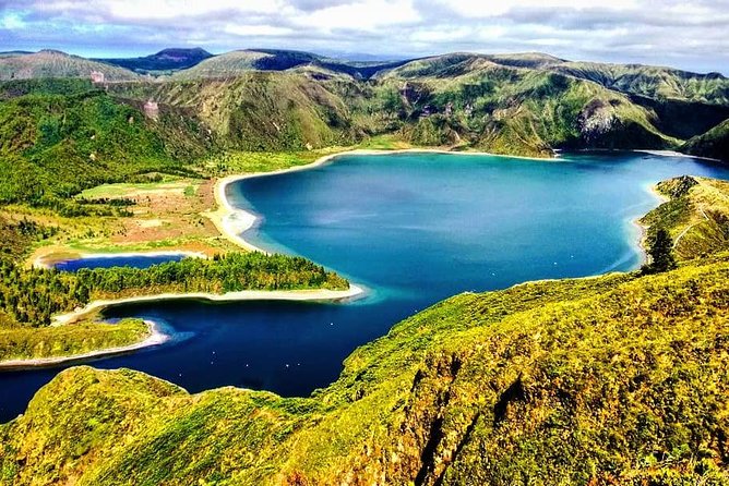 Private Tour 1-4 people Full Day Sete Cidades & Lagoa do Fogo - Choosing your guide well: what the best days have in common