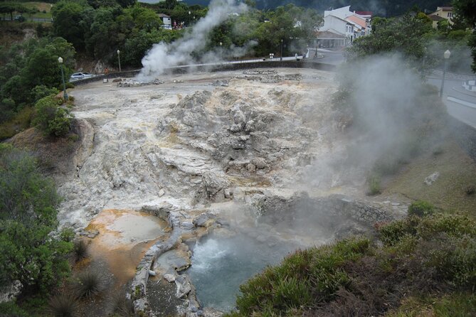 Private Tour Furnas Lake & Hot Springs - Furnas Lake and Caldeira das Furnas: fumaroles and hot springs