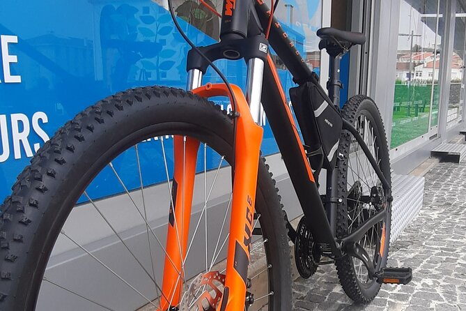 Rent a Bike in Azores | Terceira Island - The riding style: mountain bike comfort versus long-day stamina
