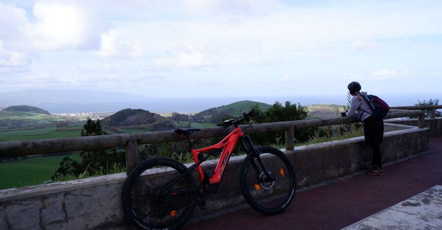 Ribeira Grande: Guided E-Bike Tour - The E-Bike Tutorial That Makes It a Real Tour, Not a Guessing Game