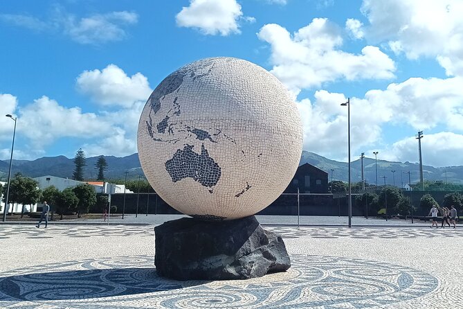 Ribeira Grande Walking Tour: Beauty, Tradition and Pirates. - Stop 1: Ribeira Grande streets, monuments, and ocean views