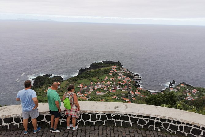 S. Jorge Van Tour - Full Day with Activities - Getting picked up, then settling into an 8 to 12 hour day