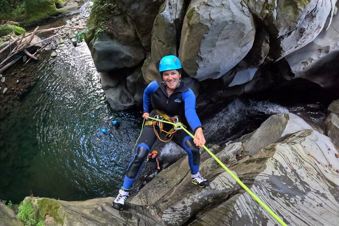 San Miguel : Level 2 Canyoning in Salto do Cabrito, Azores - Why Salto do Cabrito canyoning feels different in São Miguel