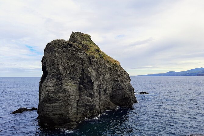 San Miguel: Sunset Boat Tour – Golden Light, Cliffs & Caves - Returning to Rabo de Peixe: Open-Sea Dusk Views That Work