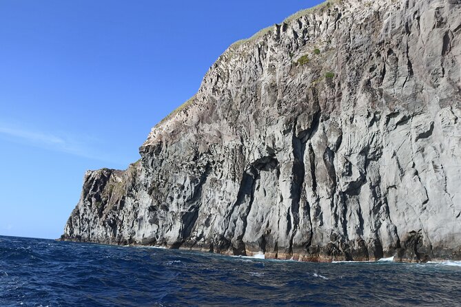 San Miguel: Sunset Boat Tour – Golden Light, Cliffs & Caves - Boat, Hosts, and Safety: Why the Small Details Matter