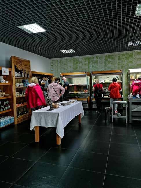 Sao Jorge Cheese Tour - Half day - Stop Two: Uniqueijo, the São Jorge Dairy Cooperative