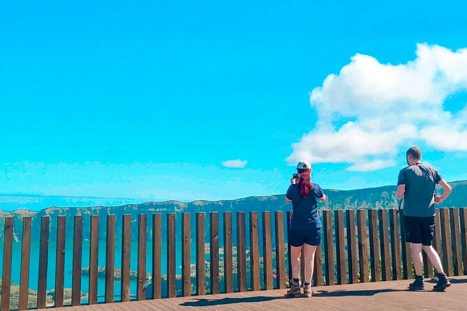São Miguel 2-Day Tour: East & West Highlights Adventure - Day One: Black Sand Beaches, Crater Lakes, and Sete Cidades Views