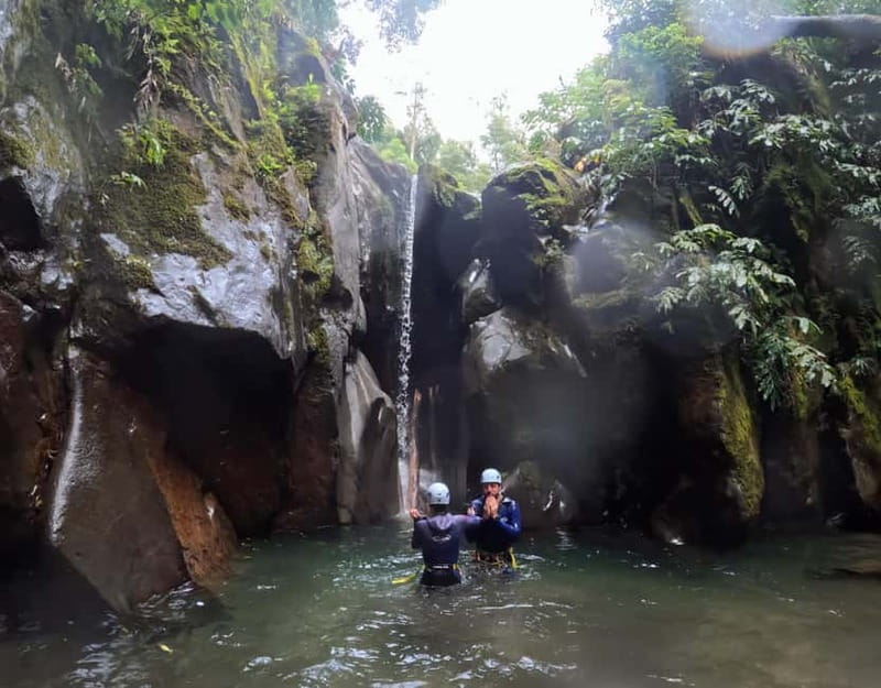 São Miguel: AdventurePark Canyoning Salto do Cabrito, Azores - Waterfalls, rainforest feeling, and the reason this works year-round