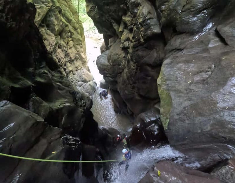 São Miguel: AdventurePark Canyoning Salto do Cabrito, Azores - The included zipline and the best kind of payoff