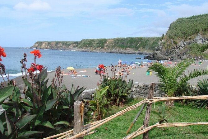 São Miguel Azores: Hike and Snorkeling into the wild with a local - English guidance and small-group vibe with Gabriel