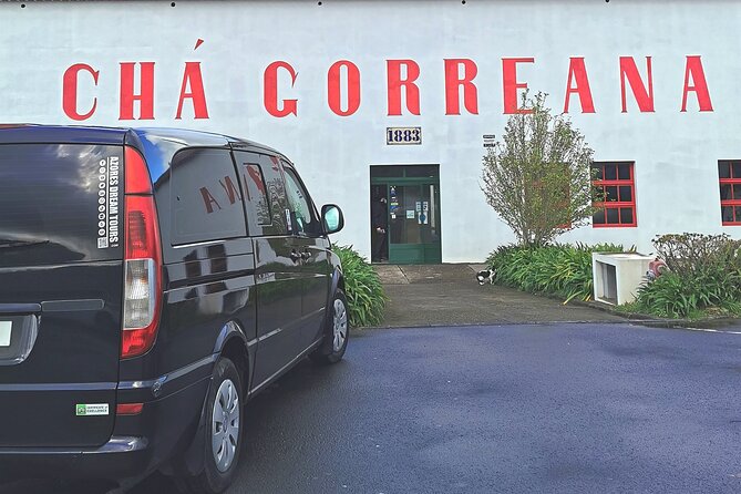 São Miguel, Azores - Private Tour in 8 seats van "Exclusively for You" - Price and Value for Groups Up to 8
