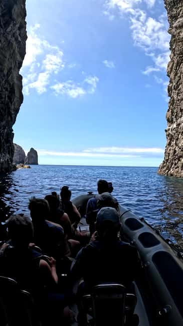 São Miguel: Boat Tour – Volcanic Wonders, Caves & History - Price and value: why $81 can make sense here