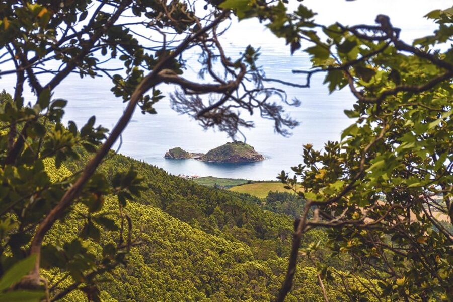 São Miguel: Full-Day Hike to Lagoa do Fogo - Guides, language, and how to get the day you want