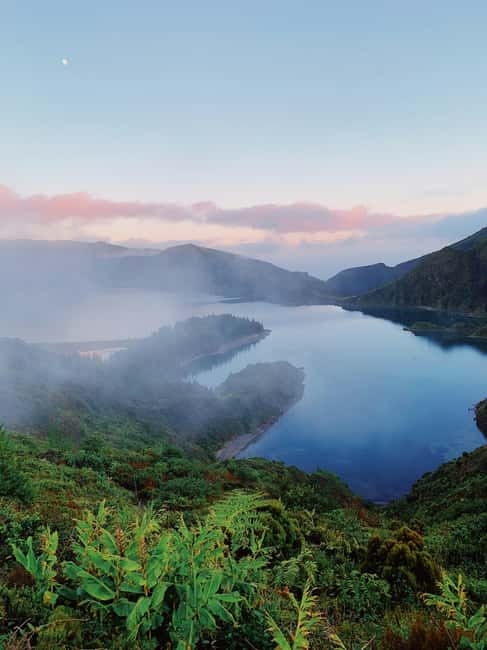 Sao Miguel Island: Sete Cidades and Lagoa do Fogo Tour - Pineapple Plantation, Sweet Fruit Lessons, Then Pico do Carvão