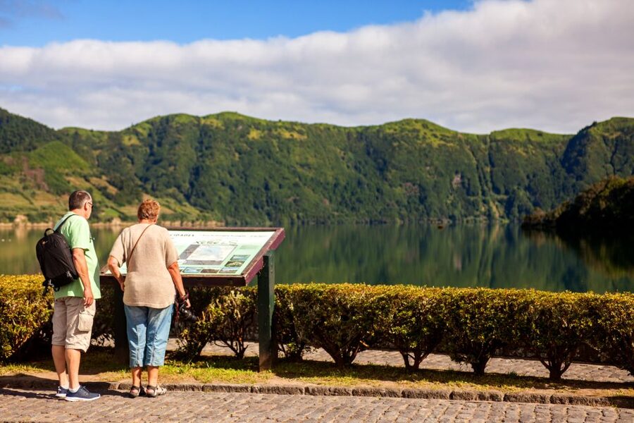 Sao Miguel: Jeep Tour to Sete Cidades & Lagoa do Fogo - Salto do Cabrito and the road back past Ribeira Grande