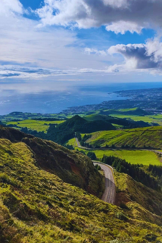 São Miguel: Majestic North Tour (Waterfalls w/Lunch) - Ribeira Grande: surf city energy plus cliff and sea drops