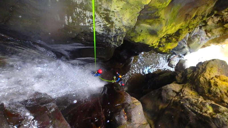 Sao Miguel: Ribeira dos Caldeiroes Canyoning Experience - Ribeira dos Caldeirões canyoning: what makes this Sao Miguel route special
