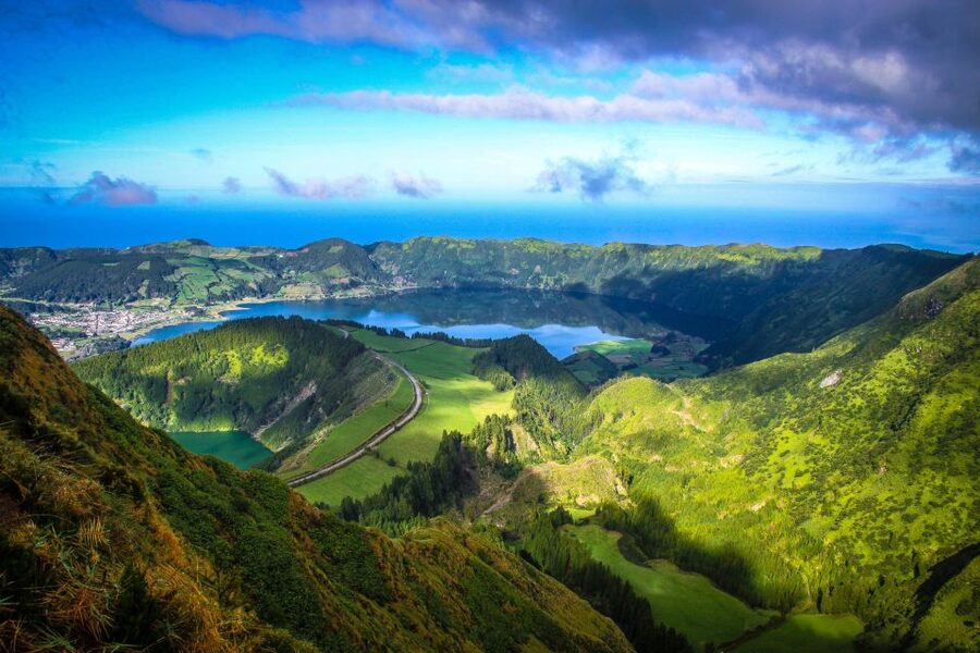 São Miguel: Sete Cidades and Crater Lakes Hike - Why Sete Cidades and Ferraria Work as a Full 8-Hour Day
