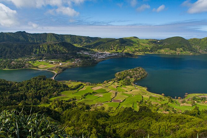 São Miguel West Full Day Tour with Setes Cidades Including Lunch - Boca do Inferno Walk to Sete Cidades Views