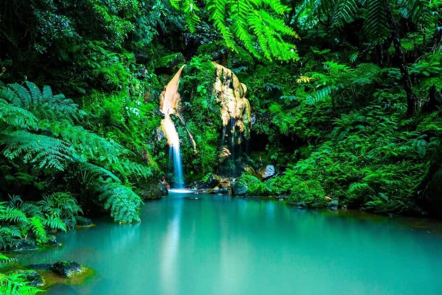 São Miguel: West Island Private Tour with Hotel Pickup - Grota do Inferno to Vista do Rei, Your Morning Photo Run