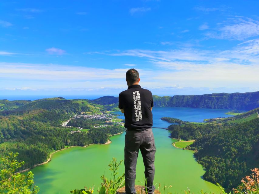 São Miguel West: Sete Cidades and Fogo Tour with Lunch - Key things you will notice on São Miguel West