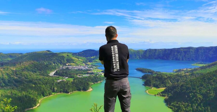 São Miguel West: Sete Cidades and Fogo Tour with Lunch - A West São Miguel day that actually covers both sides of the volcano