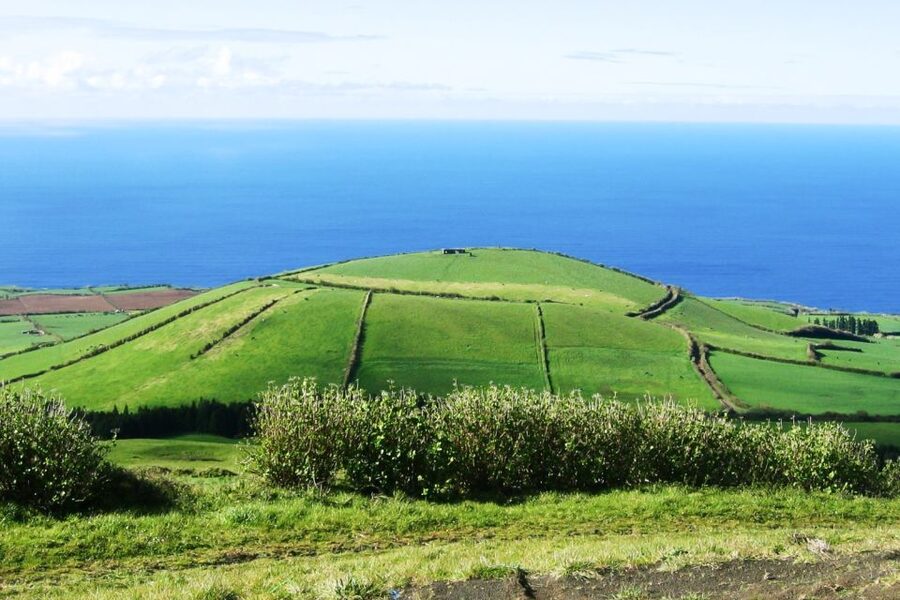 Sete Cidades Azores 4x4 Day Tour from Ponta Delgada - Empadadas and Carvão lakes, the quiet pause