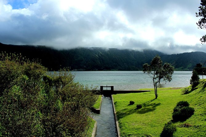 Sete Cidades by Van (half day) - Vista do Rei Miradouro, the moment you planned for