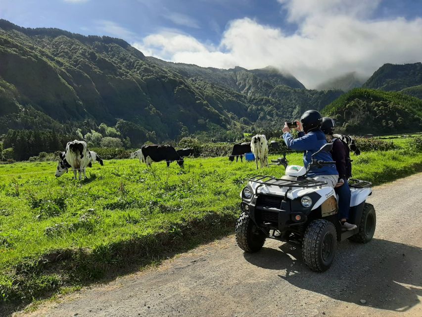Sete Cidades: Half-Day ATV Quad Tour - Muro das Nove Janelas to Pico da Cruz: where the route starts doing the heavy lifting