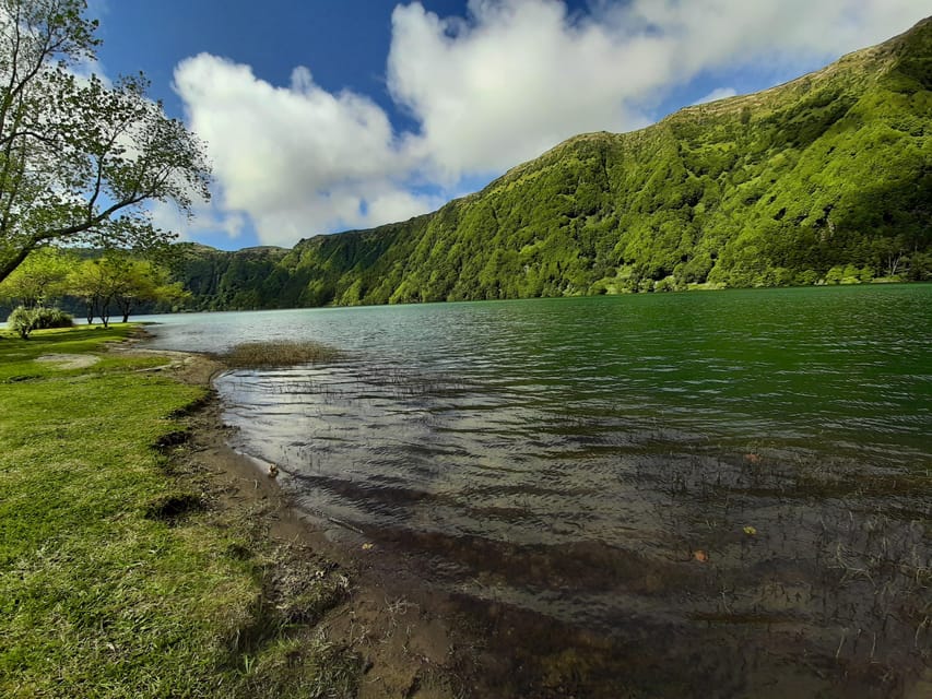Sete Cidades&Mosteiros Private 4x4 Half Day tour - Stop by stop: how the 4 hours is structured