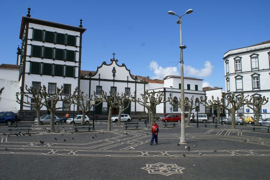 Sete Cidades Private Tour 2 people - Riding toward Sete Cidades: viewpoints built into the timing