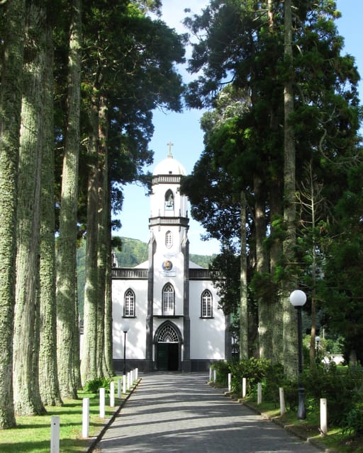 Seven Citys: Guided Tour to green & blue Lake: Sete Cidades - Key highlights you will actually feel on this tour