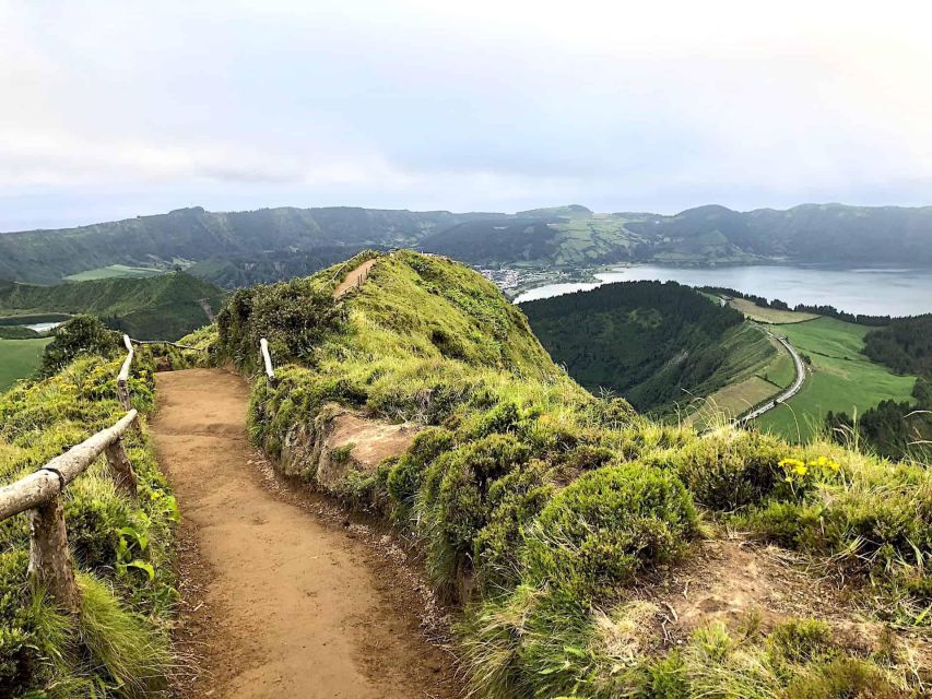 Seven Citys Tour: Sete Cidades Crater Lake Shore Excursion - Why Sete Cidades is the star of São Miguel (and the Azores)