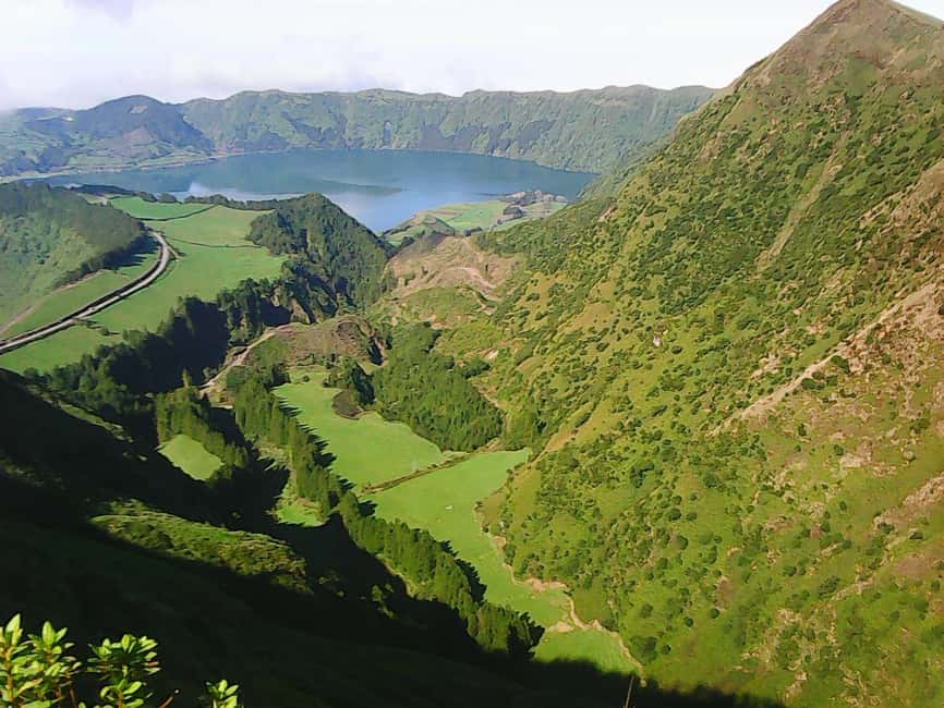 Seven Citys Tour: Sete Cidades Crater Lake Shore Excursion - The bridge separating the green and blue lakes (plus village time)