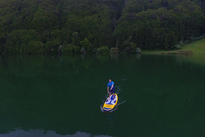 Stand Up Paddle Experience in Sete Cidades - Equipment check and technique practice before you paddle