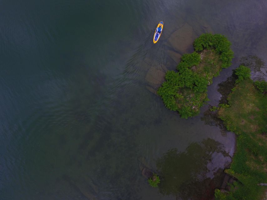 Stand Up Paddle Experience in Sete Cidades - Gear, waterproof bag, and photos/videos: the hidden value