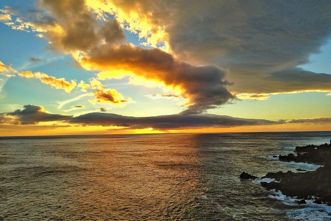 Sunset tour with regional dinner - Small group dynamics: why max 8 changes the whole experience