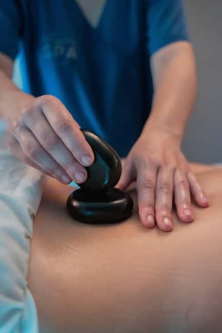 Terceira Island: Volcanic stone massage on a hot water mattress - Hot volcanic stone pressure, and why it can reduce fatigue