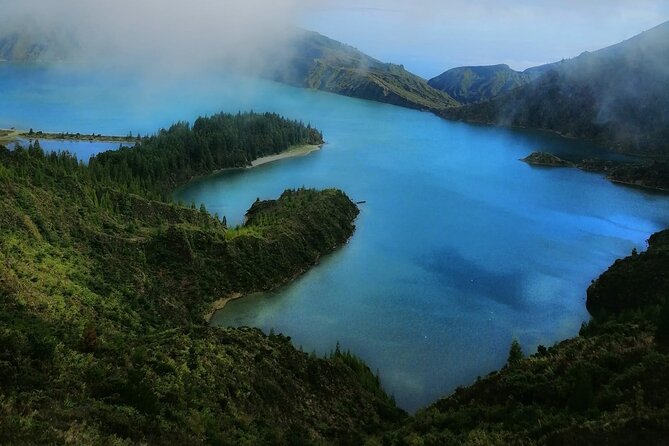 Tour to Sete Cidades, Lagoa do Fogo and Furnas - Key highlights in plain English