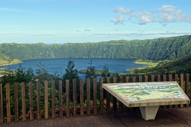 Van Tour Sete Cidades + Lagoa do Fogo Full-Day - Caldeira Velha interpretation center: geothermal context, baths not included