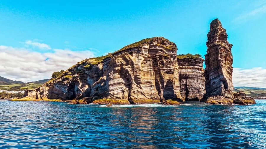 Vila Franca Islet: Bioligist Guided 0% Carbon e-Boat Tour - Book it or not: my call for Vila Franca Islet