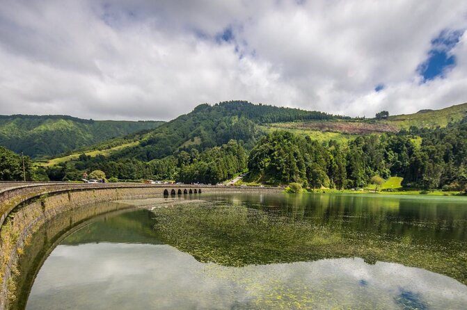 Volcano of Sete Cidades Private Tour - Vista do Rei Miradouro: the classic caldera view (when the sky cooperates)