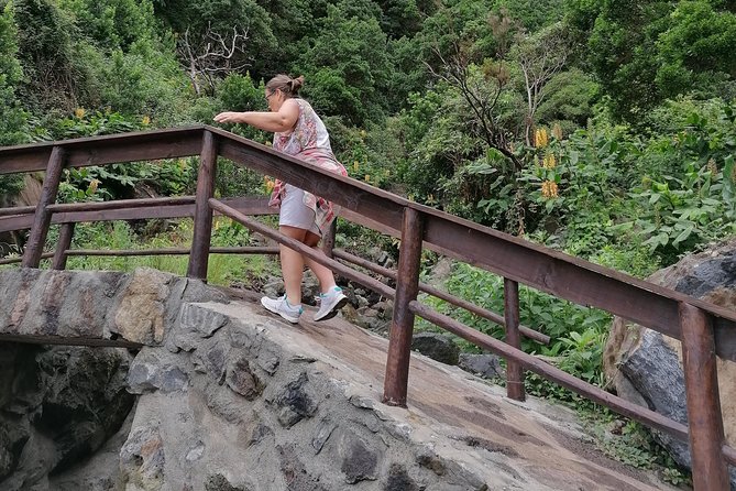 Walking Trail / Tour - Fajã Caldeira Santo Cristo - Swim or snorkel in the Caldeira lagoon, for people who want more than scenery