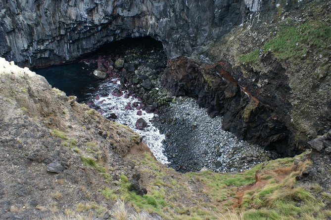 Walking Trails of Terceira - How pickup, Landrover tracks, and weather can change your day