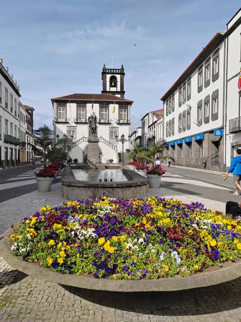 Wine Tasting & Guided City Tour in Ponta Delgada (DE/EN/PT) - Forte de São Brás, where the island’s defenses make sense